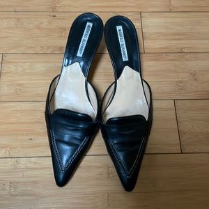 Vintage Manolo Blahnik Kitten Heel